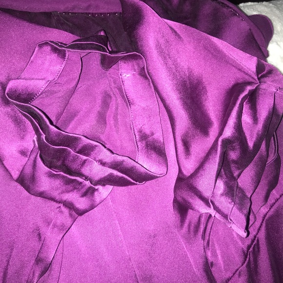 Elie Tahari Silk Blouse - Picture 7 of 14